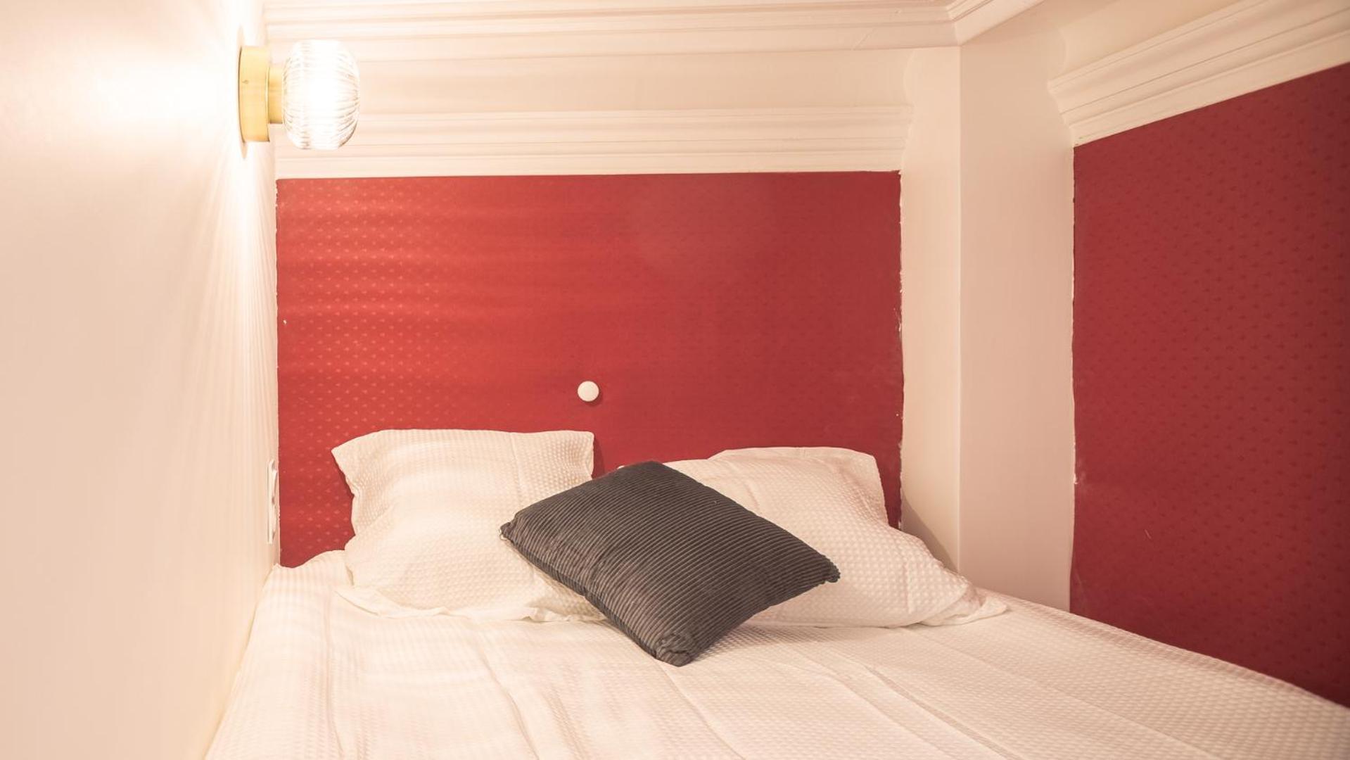 Bonappart 4 - Charme Napoleonien & Confort Troyes Luaran gambar